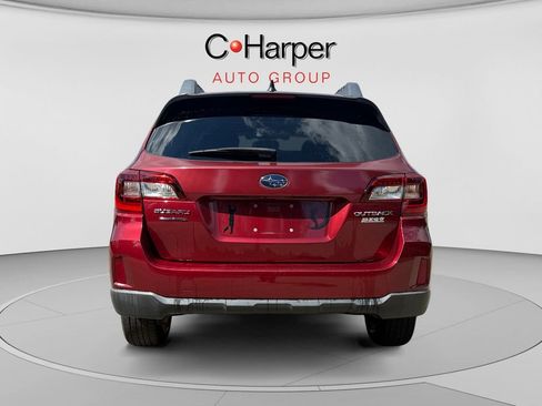 Used 2016 Subaru Outback 2.5i Limited AWD/4WD image 4