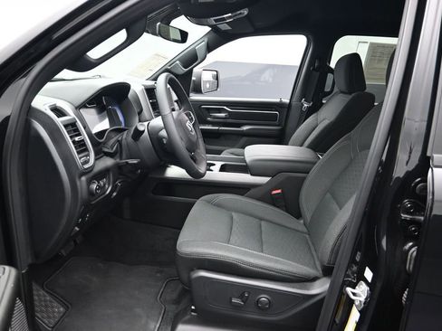 Used 2025 RAM 1500 Big Horn RWD image 11