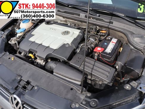 Used 2014 Volkswagen Jetta TDI FWD image 24