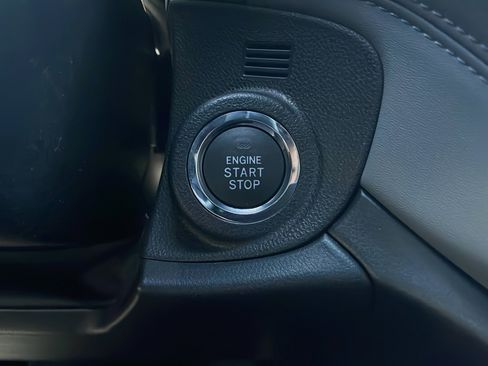 Used 2025 Subaru Legacy Limited AWD/4WD image 18
