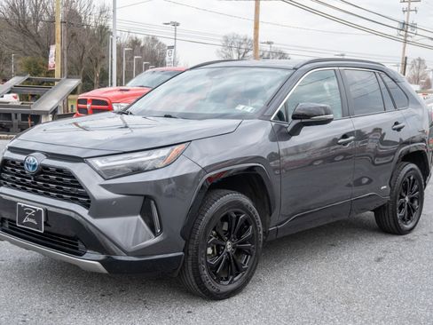 Used 2023 Toyota RAV4 XSE image 7