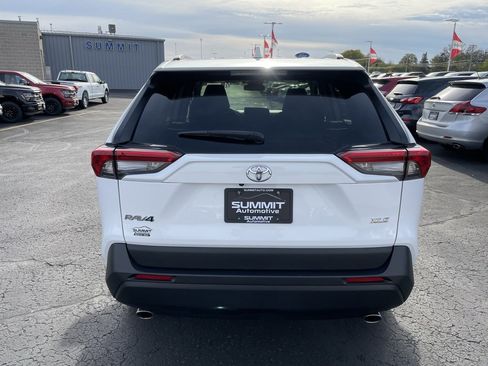 Used 2024 Toyota RAV4 XLE image 26