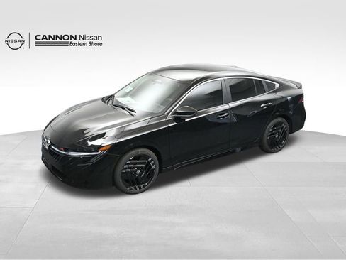 New 2026 Nissan Sentra SR FWD image 30