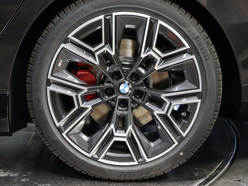 New 2027 BMW i5 M60 w/ M Sport Package RWD image 8
