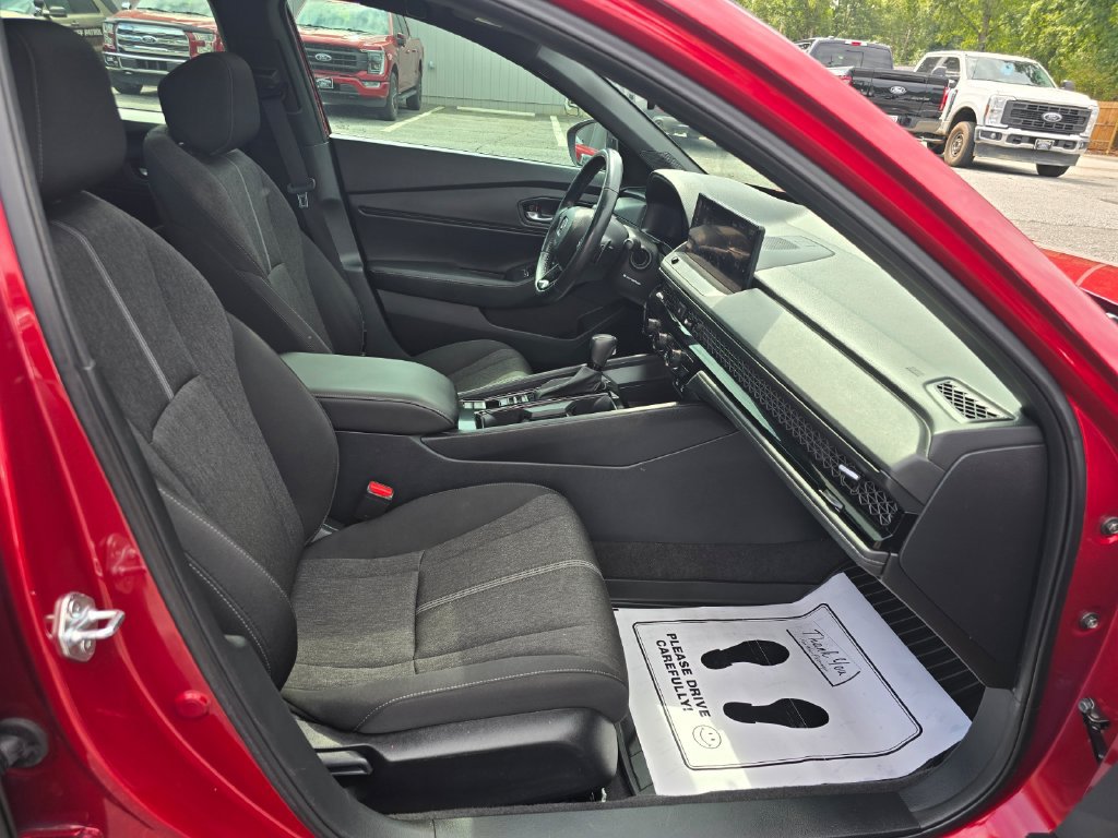 Used 2023 Honda Accord Sport image 13