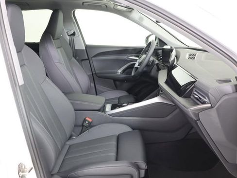 New 2025 Audi Q5 Premium Plus image 13