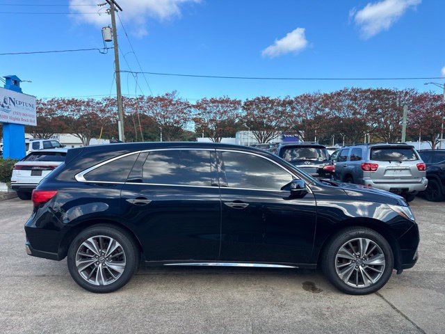 Used 2017 Acura MDX w/ Technology Package AWD/4WD image 4