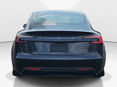 Used 2025 Tesla Model 3 Long Range AWD/4WD image 5