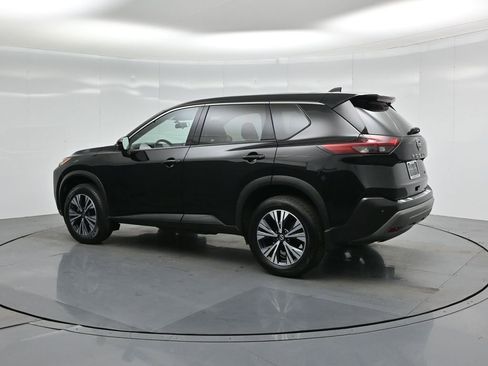 Used 2021 Nissan Rogue SV image 7