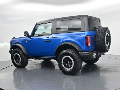 Used 2023 Ford Bronco Badlands w/ Sasquatch Package AWD/4WD image 5