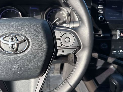 Used 2021 Toyota Camry SE image 29