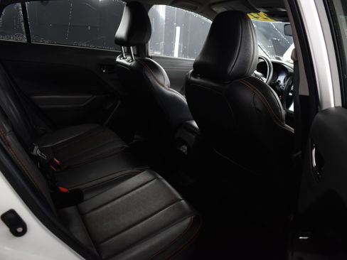 Used 2024 Subaru Crosstrek 2.5i Limited image 17