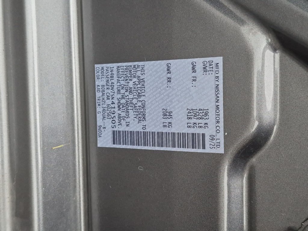 Used 2025 Nissan Altima 2.5 SV w/ SV Special Edition Package FWD image 30