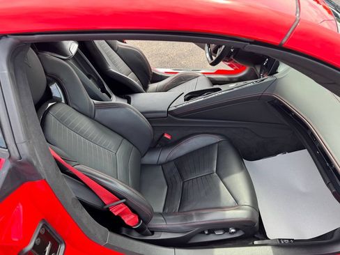 Used 2025 Chevrolet Corvette E-Ray w/ Stealth Interior Trim Package AWD/4WD image 21