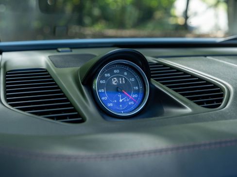 Certified 2018 Porsche 911 Targa 4 GTS image 29