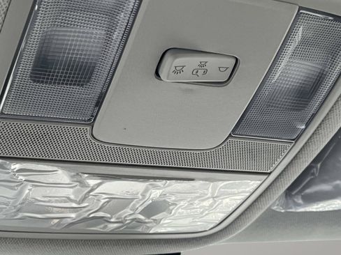 New 2025 Kia Soul LX w/ LX Technology Package FWD image 28