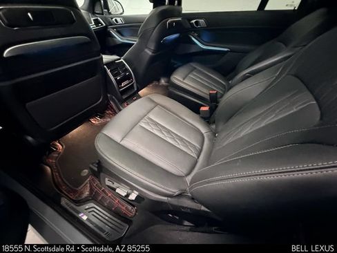 Used 2024 BMW X7 M60i AWD/4WD image 13