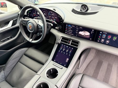 Used 2020 Porsche Taycan Turbo S image 55