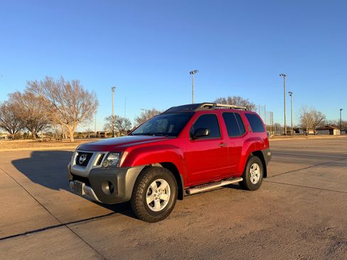Used 2010 Nissan Xterra S image 3