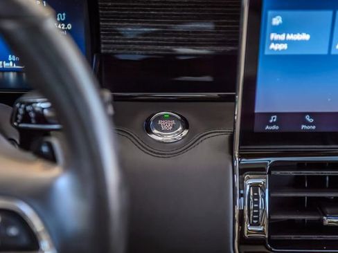 Used 2022 Lincoln Navigator L Black Label image 30