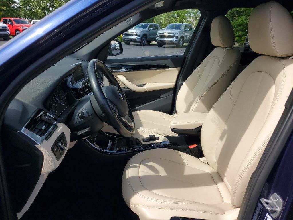 Used 2016 BMW X1 xDrive28i AWD/4WD image 5