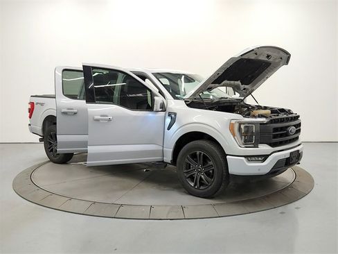 Used 2022 Ford F150 Lariat w/ Equipment Group 502A High image 9