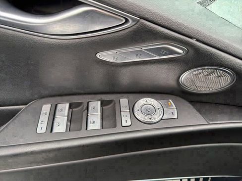 Used 2022 Genesis G80 2.5T w/ Advanced Package image 13