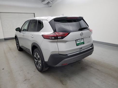 Used 2023 Nissan Rogue SV AWD/4WD image 5