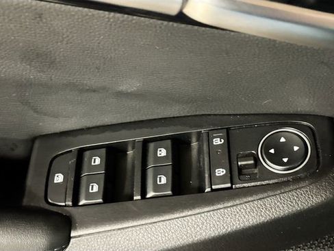 Used 2024 Kia Seltos EX AWD/4WD image 18