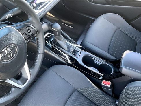 Used 2022 Toyota Corolla SE FWD image 18