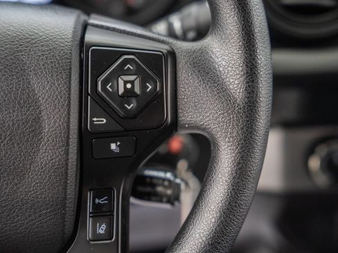 Certified 2021 Toyota Tacoma SR AWD/4WD image 25