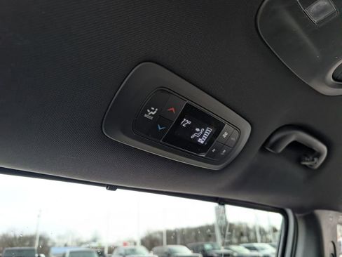 New 2026 Chrysler Voyager LX image 31