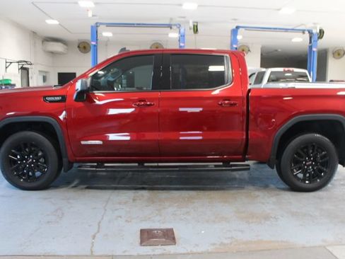 Used 2024 GMC Sierra 1500 Elevation w/ LPO, Elevation Black Package AWD/4WD image 6