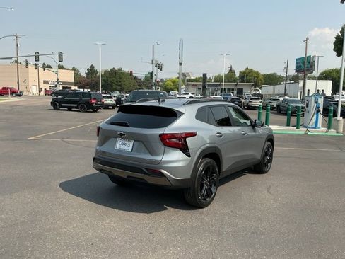 New 2025 Chevrolet Trax ACTIV w/ Driver Confidence Package image 3