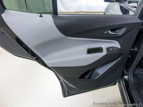 Used 2024 Chevrolet Equinox LS w/ LS Convenience Package image 19