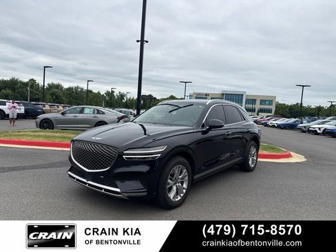 Used 2022 Genesis GV70 2.5T w/ Cargo Package AWD/4WD image 2