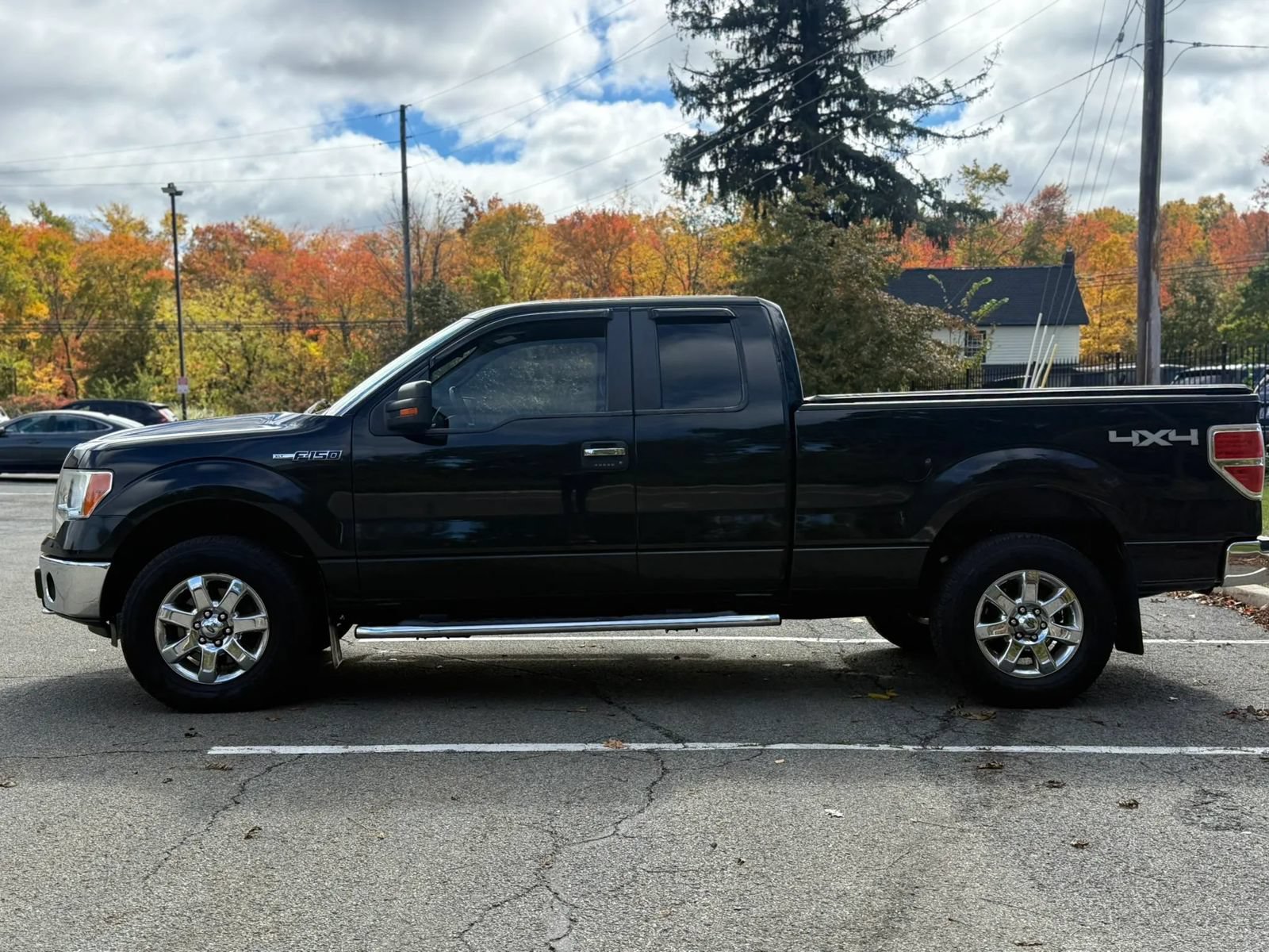 Used 2013 Ford F150 XLT w/ XLT Chrome Pkg AWD/4WD image 9