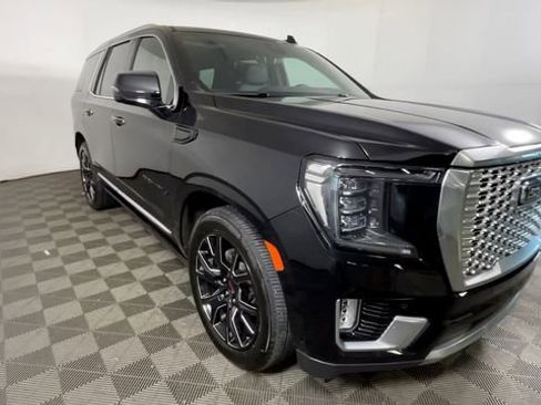 Used 2023 GMC Yukon Denali w/ Denali Reserve Package AWD/4WD image 11