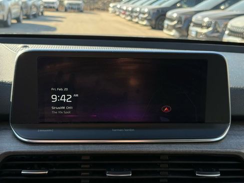 Certified 2022 Kia Telluride SX w/ SX Prestige Package image 31