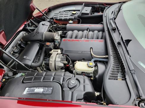 Used 2003 Chevrolet Corvette Coupe w/ Preferred Equipment Group image 56