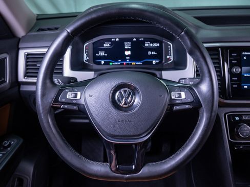 Used 2019 Volkswagen Atlas SEL Premium image 16