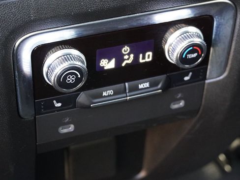 Used 2022 GMC Yukon Denali w/ Max Trailering Package image 27