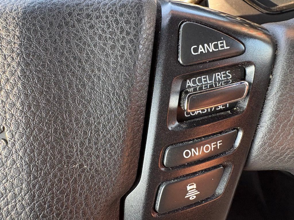 Used 2024 Nissan Titan PRO-4X w/ Pro-4x Convenience Package AWD/4WD image 34