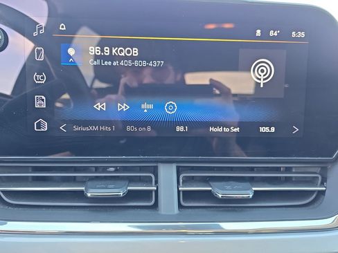 Used 2025 Chevrolet Trax LT w/ LT Convenience Package FWD image 21