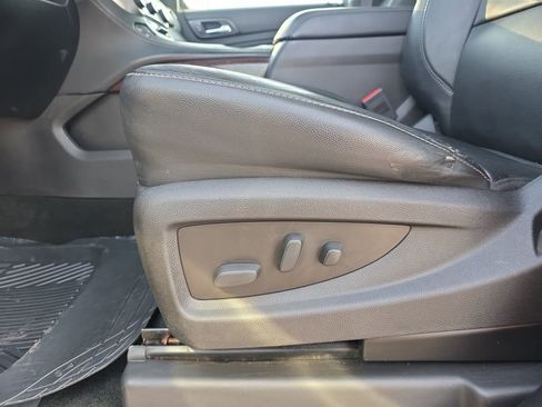 Used 2016 GMC Yukon XL SLT w/ Open Road Package image 33