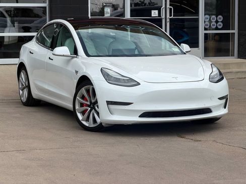 Used 2020 Tesla Model 3 Long Range AWD/4WD image 7