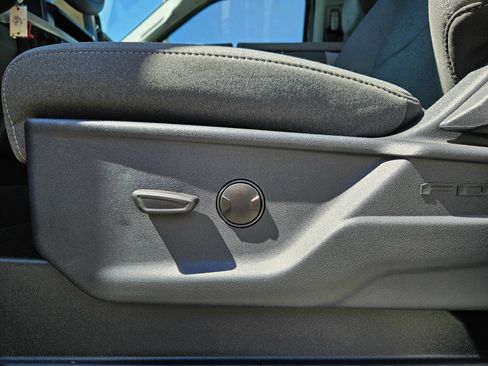 New 2025 Ford F350 XLT AWD/4WD image 31