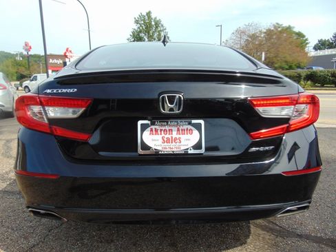 Used 2018 Honda Accord Sport image 34