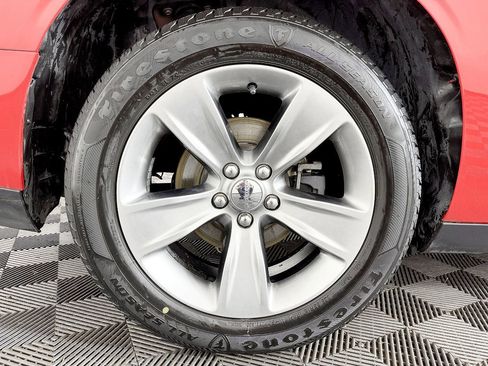 Used 2015 Dodge Challenger SXT w/ Driver Convenience Group RWD image 24