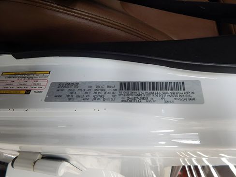 Used 2017 Jeep Wrangler Unlimited Sahara w/ Dual Top Group image 12